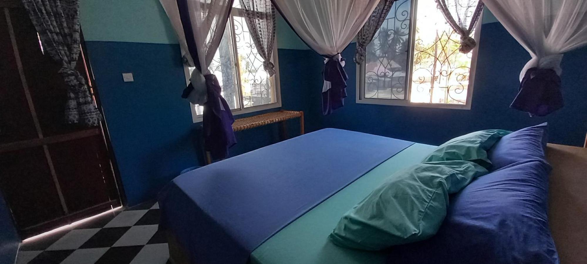 La Locanda Lodge - Apartment, 4 Double Rooms & Kitchen Near The Beach 江比阿 外观 照片